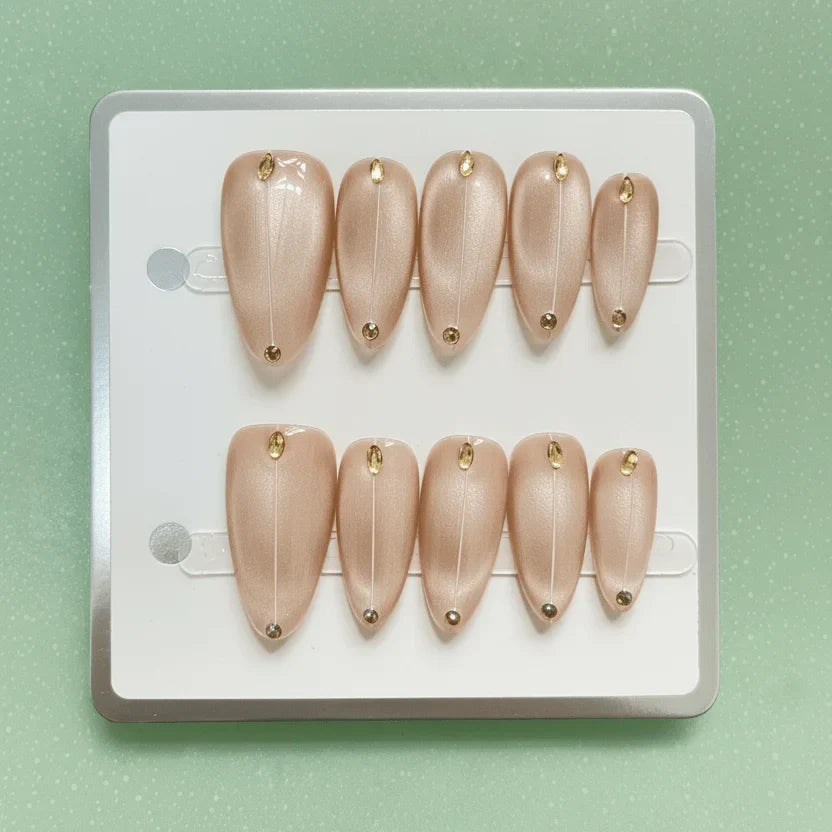 Special Occasion Nails - MOONLEE