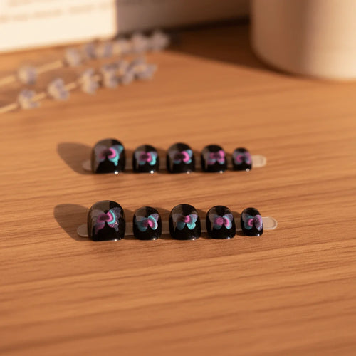 Blackberry Macaron Short Squoval Press-On Nails for Typing & Commute | MOONLEE