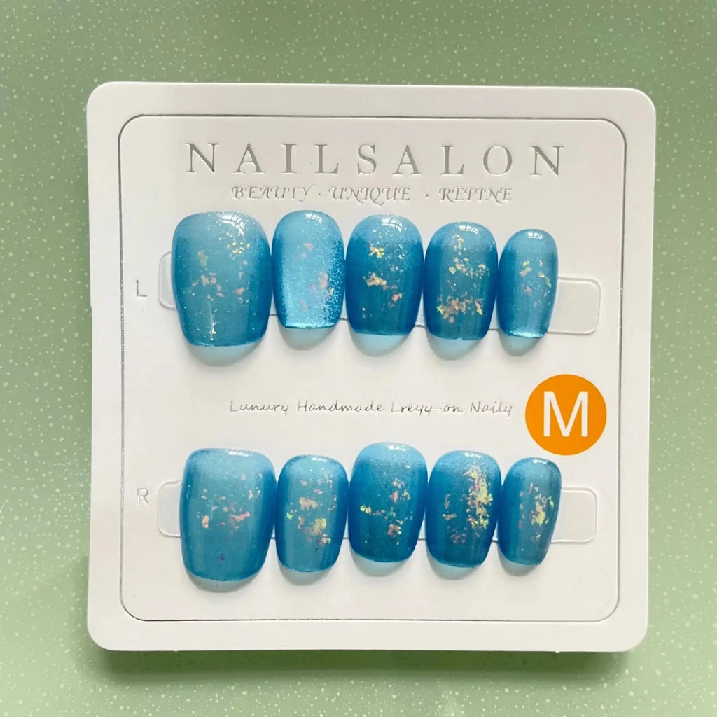Blue Sorbet Short Stiletto Press-On Nails for Typing & Commute | MOONLEE