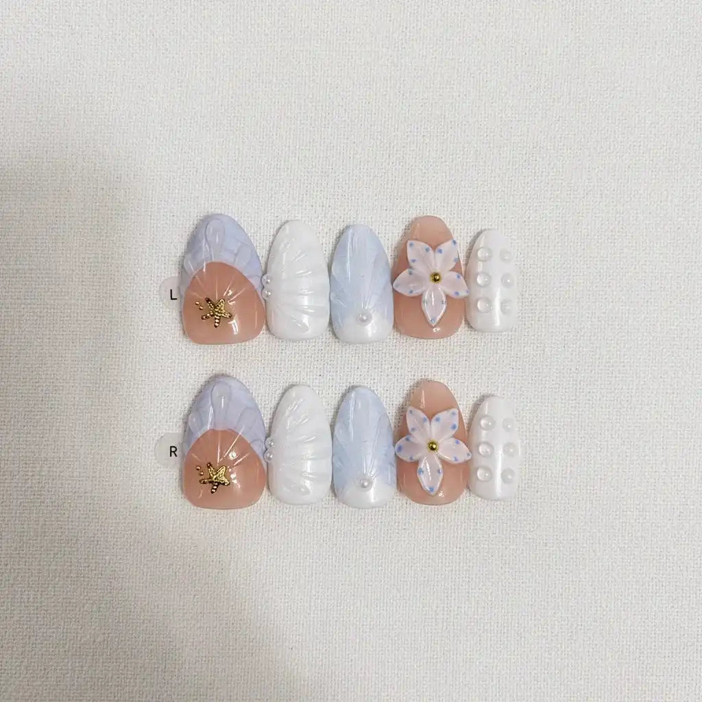 Ocean Bloom Short Almond Press-On Nails for Typing & Commute | MOONLEE