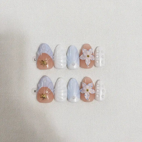 Ocean Bloom Short Almond Press-On Nails for Typing & Commute | MOONLEE