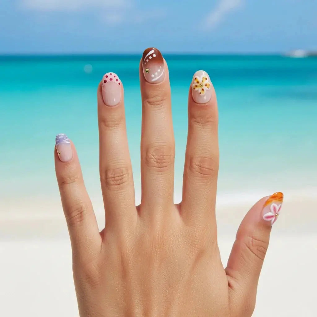 Whispering Sands Short Oval Press-On Nails for Typing & Commute | MOONLEE