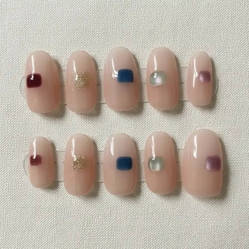 Color Block Short Oval Press-On Nails for Typing & Commute | MOONLEE