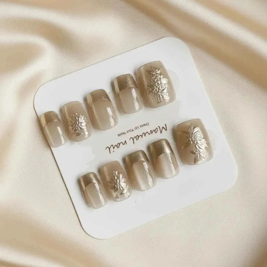 Vanilla Pearl Parfait Short Stiletto Press-On Nails for Typing & Commute | MOONLEE