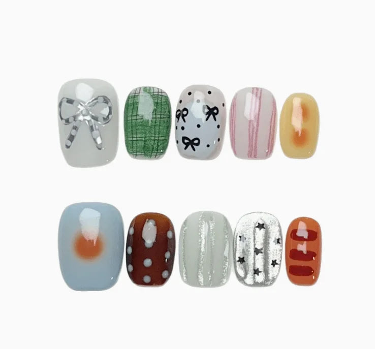 Rainbow Candy Short Squoval Press-On Nails for Typing & Commute | MOONLEE
