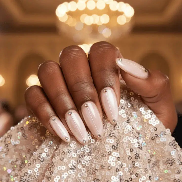 Golden Praline Medium Almond Press-On Nails for Everyday Wear | MOONLEE