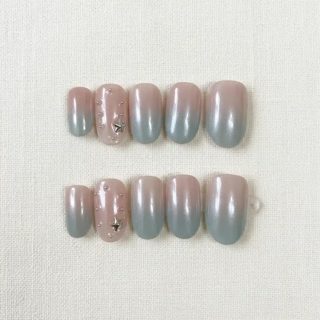 Starlight Mist Short Oval Press-On Nails for Typing & Commute | MOONLEE