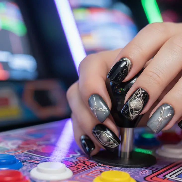 Static Grape Short Stiletto Press-On Nails for Typing & Commute | MOONLEE